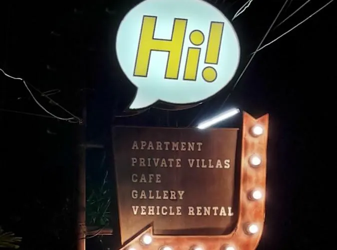 Hi Room Seminyak (Bali)